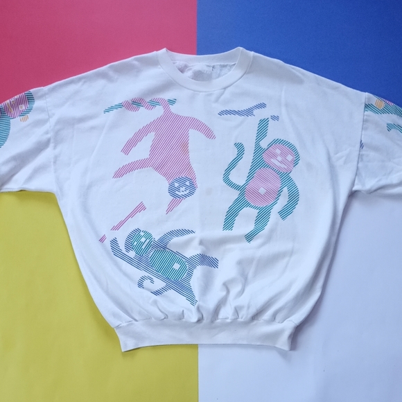 Vintage Other - Vintage Women’s Abstract Monkey’s Crewneck Sweater